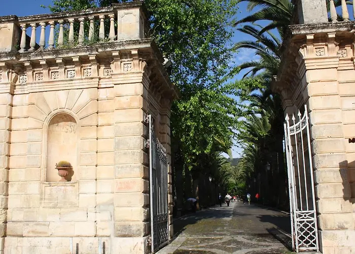 La Chiave Di Volta Frühstückspension 3*